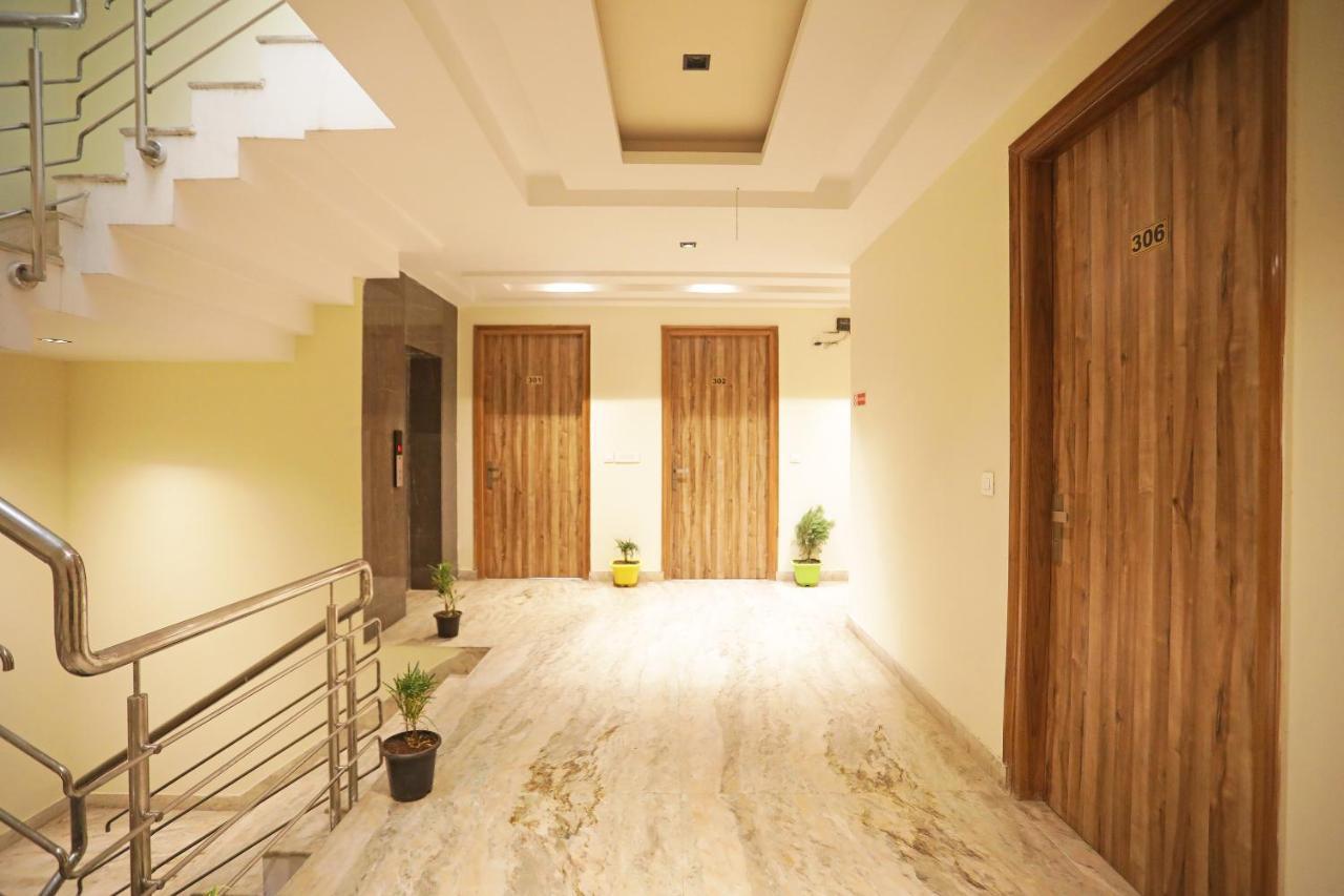 Hotel Good Vibe Near Delhi Igi Airport นิวเดลี ภายนอก รูปภาพ