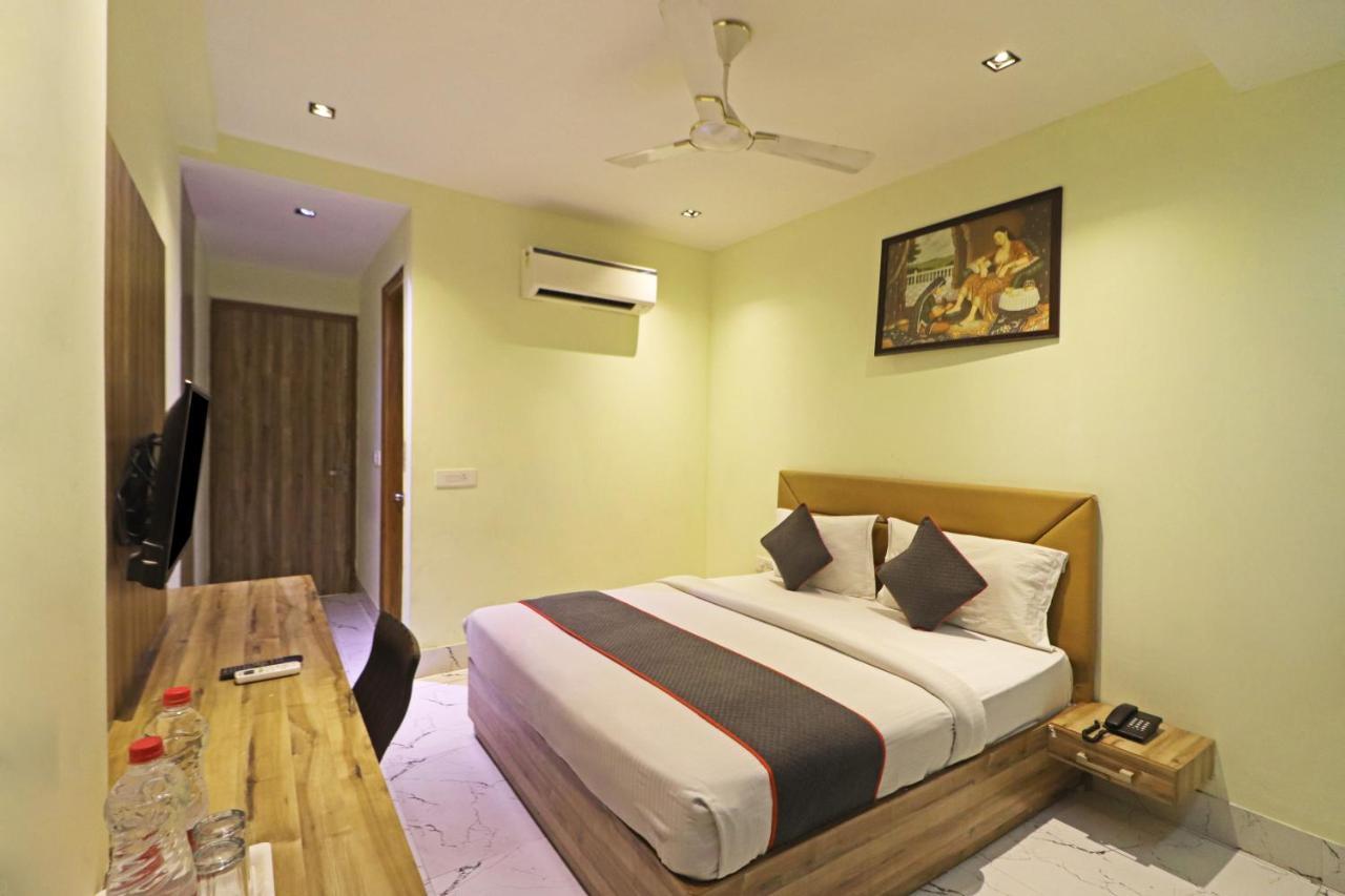 Hotel Good Vibe Near Delhi Igi Airport นิวเดลี ภายนอก รูปภาพ