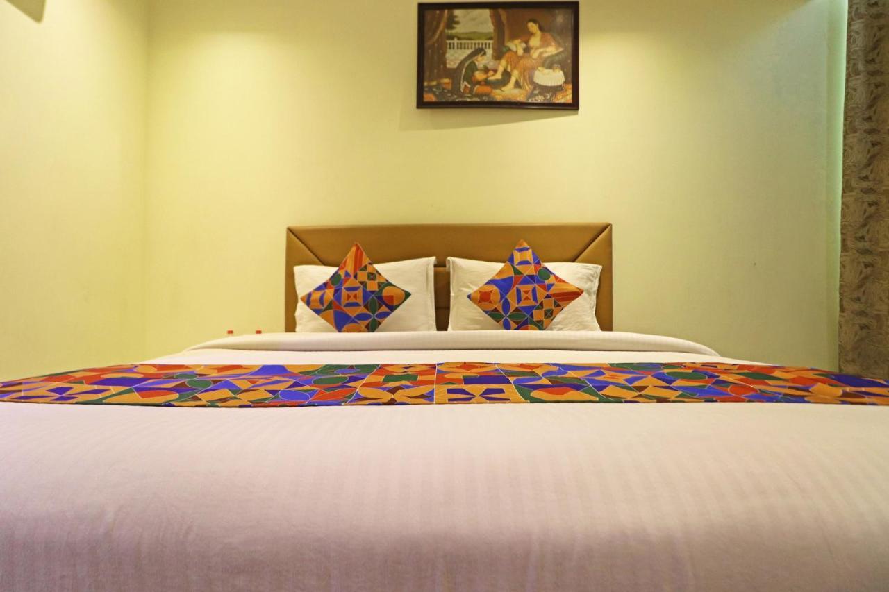 Hotel Good Vibe Near Delhi Igi Airport นิวเดลี ภายนอก รูปภาพ